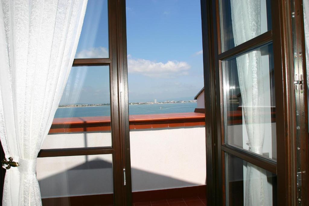 Trinity Sea Residence Nessebar Exterior foto